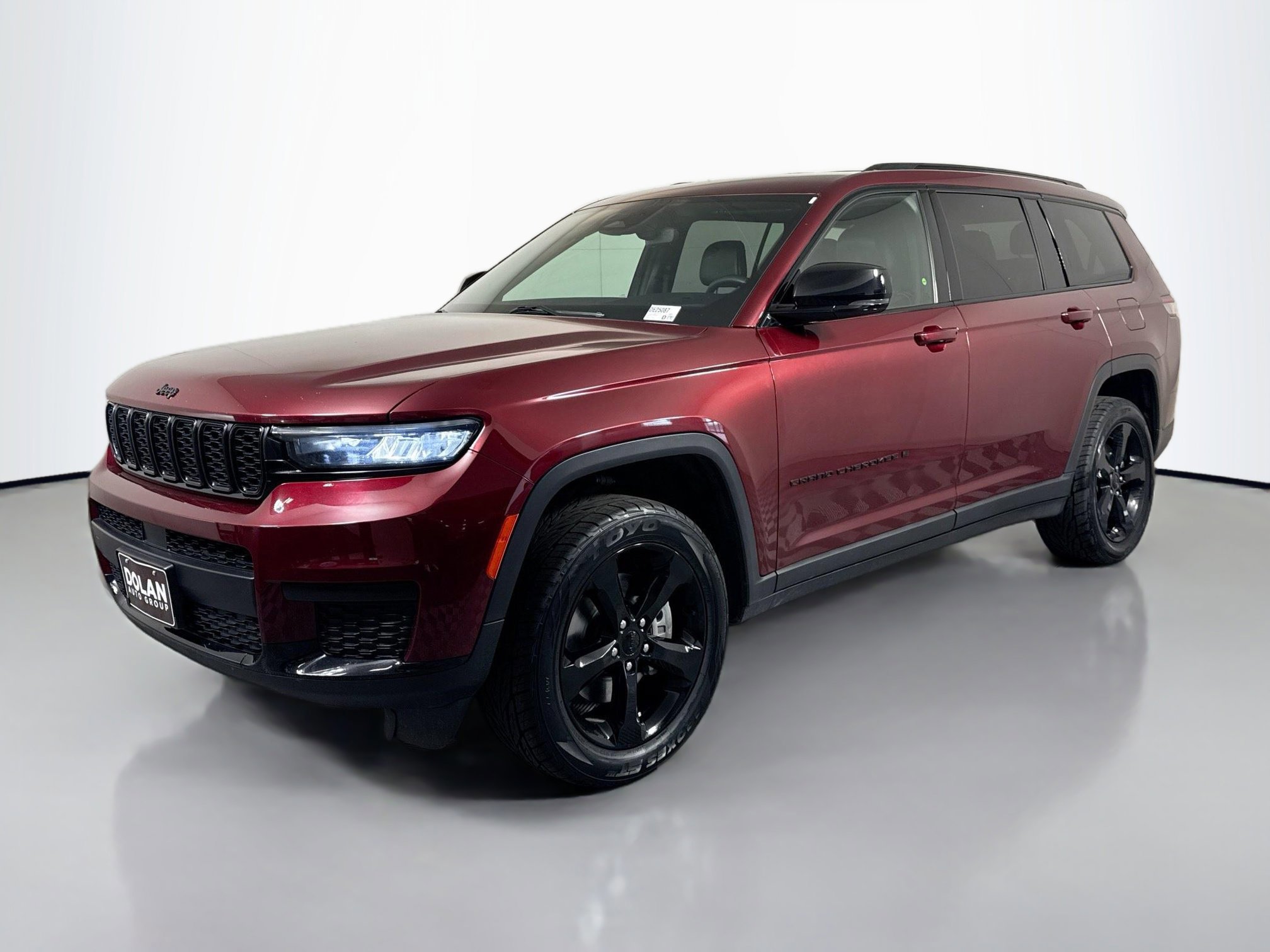 2023 Jeep Grand Cherokee Altitude photo 4