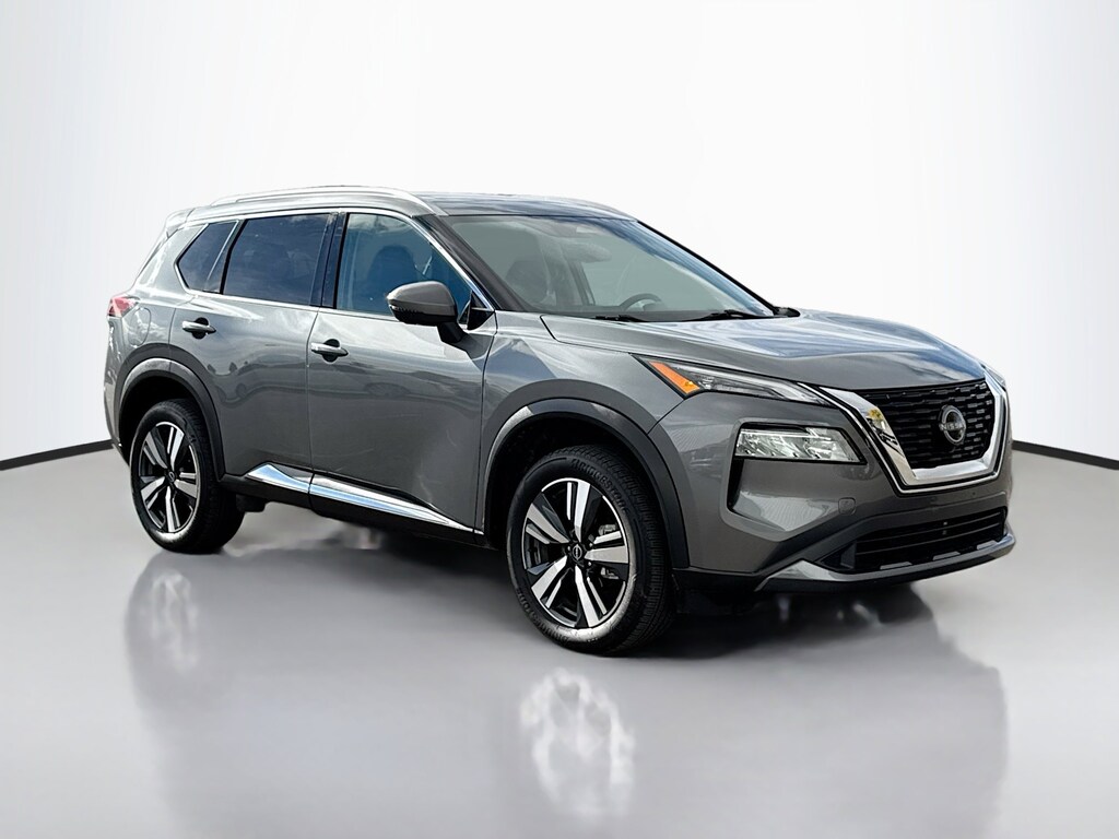 Used 2023 Nissan Rogue SL Sport Utility