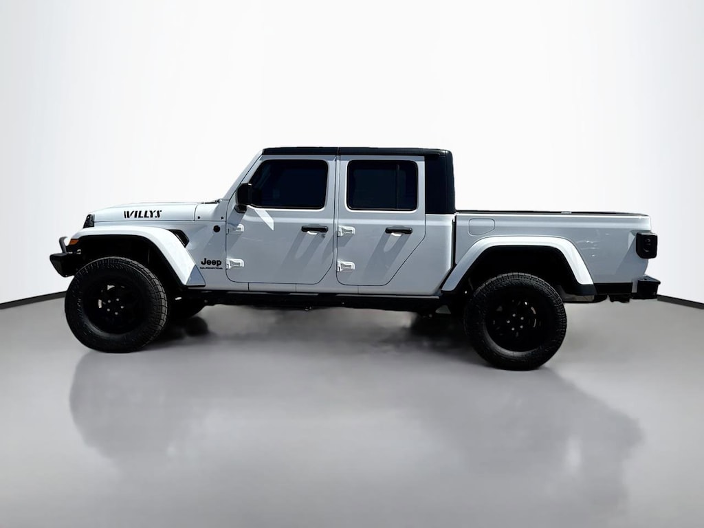 Used 2021 Jeep Gladiator Sport Crew Cab Pickup