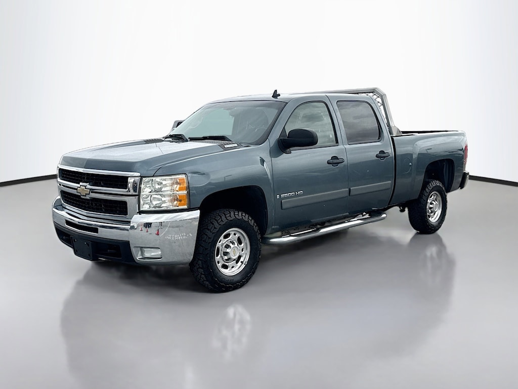 Used 2008 Chevrolet Silverado 2500HD Crew Cab Pickup