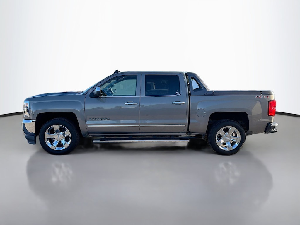 Used 2017 Chevrolet Silverado 1500 LTZ Crew Cab Pickup