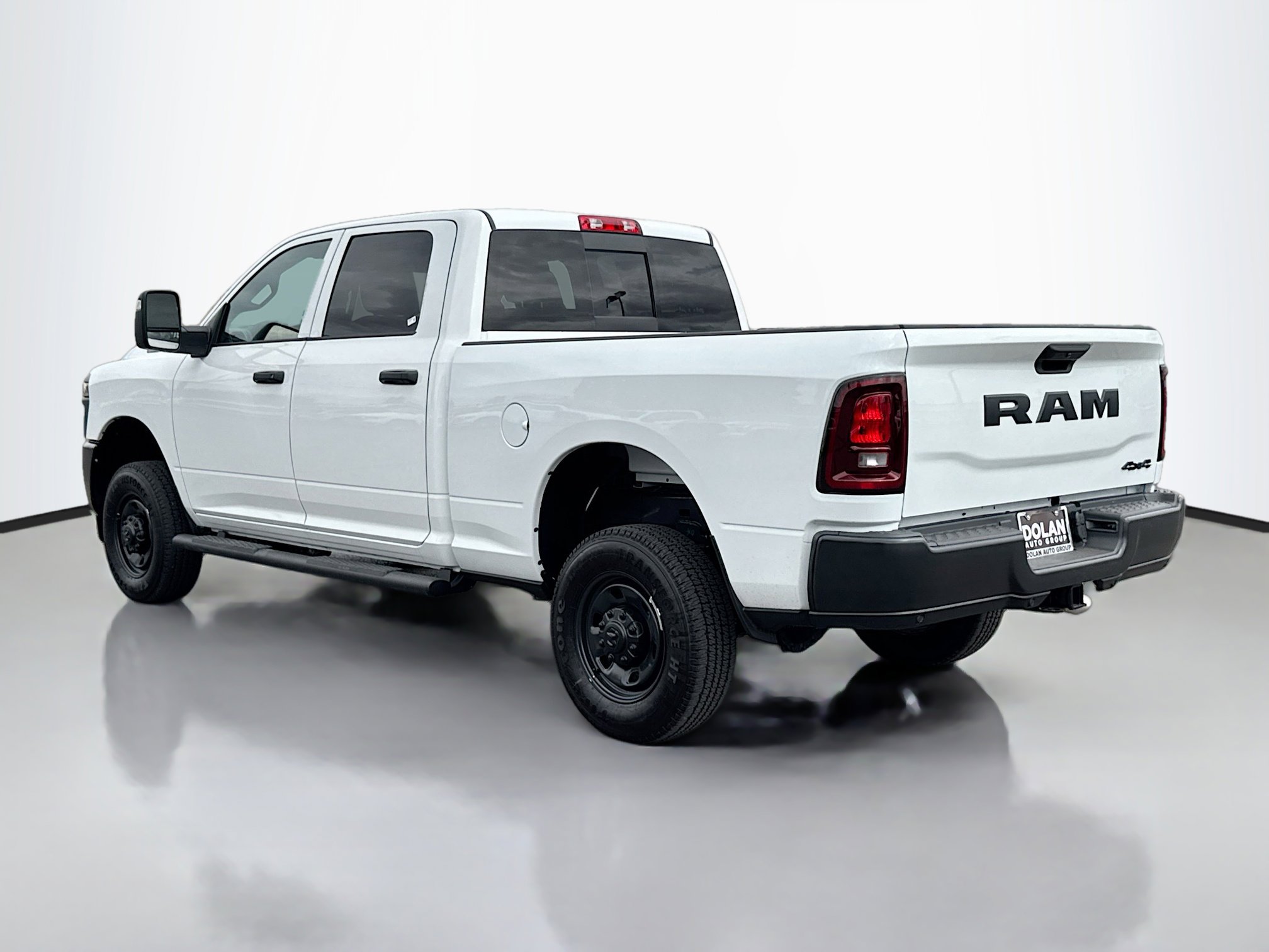 2025 Ram 2500 Tradesman photo 4