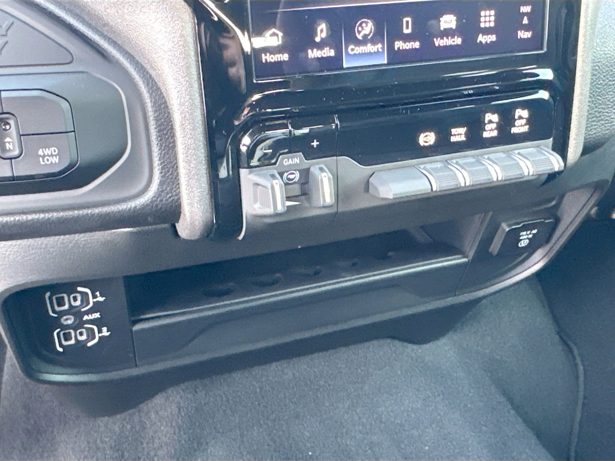 2025 RAM 2500 Tradesman - Photo 39