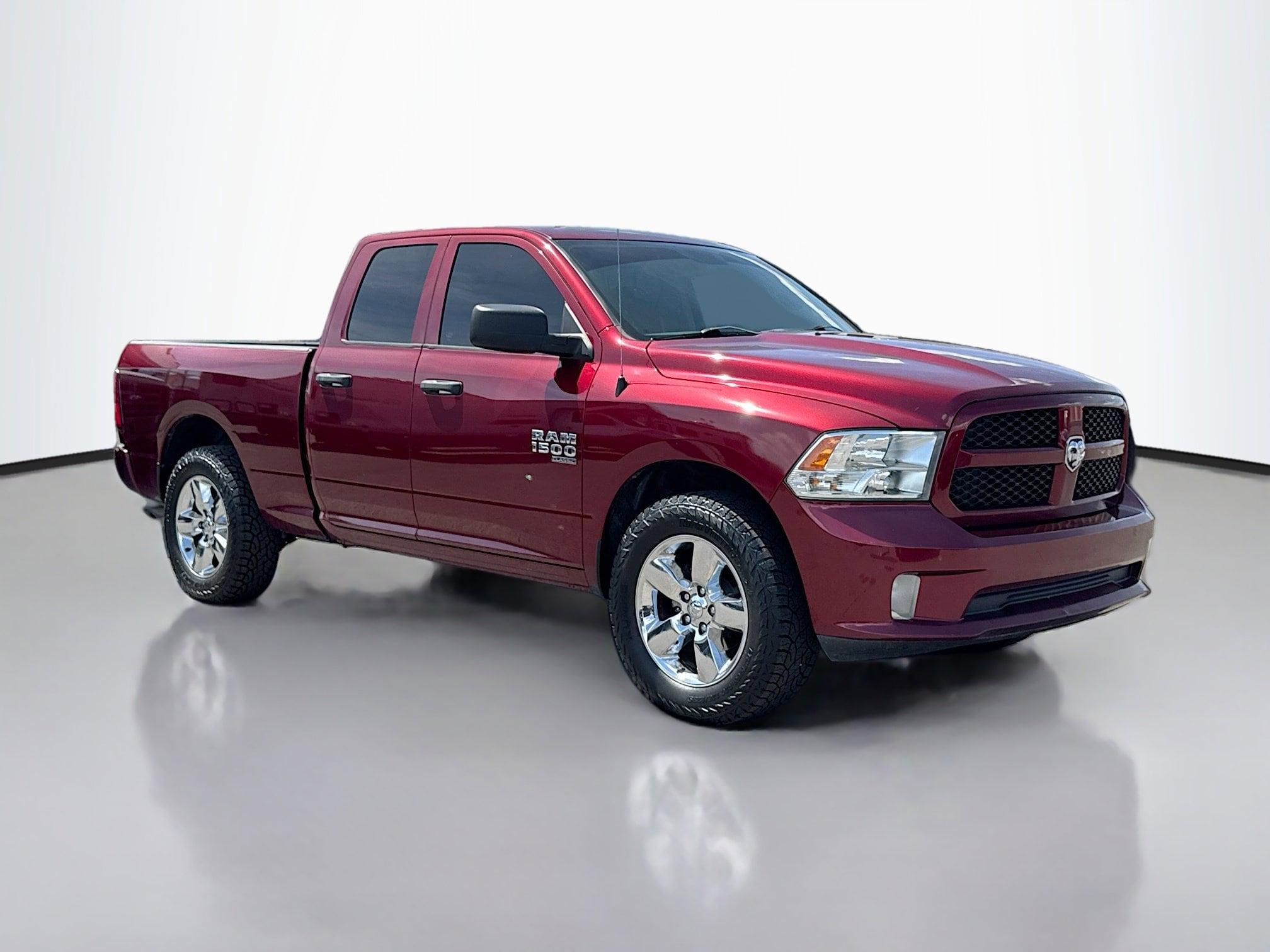 2019 RAM 1500 Classic Express 4x4 Quad Cab 6'4's photo