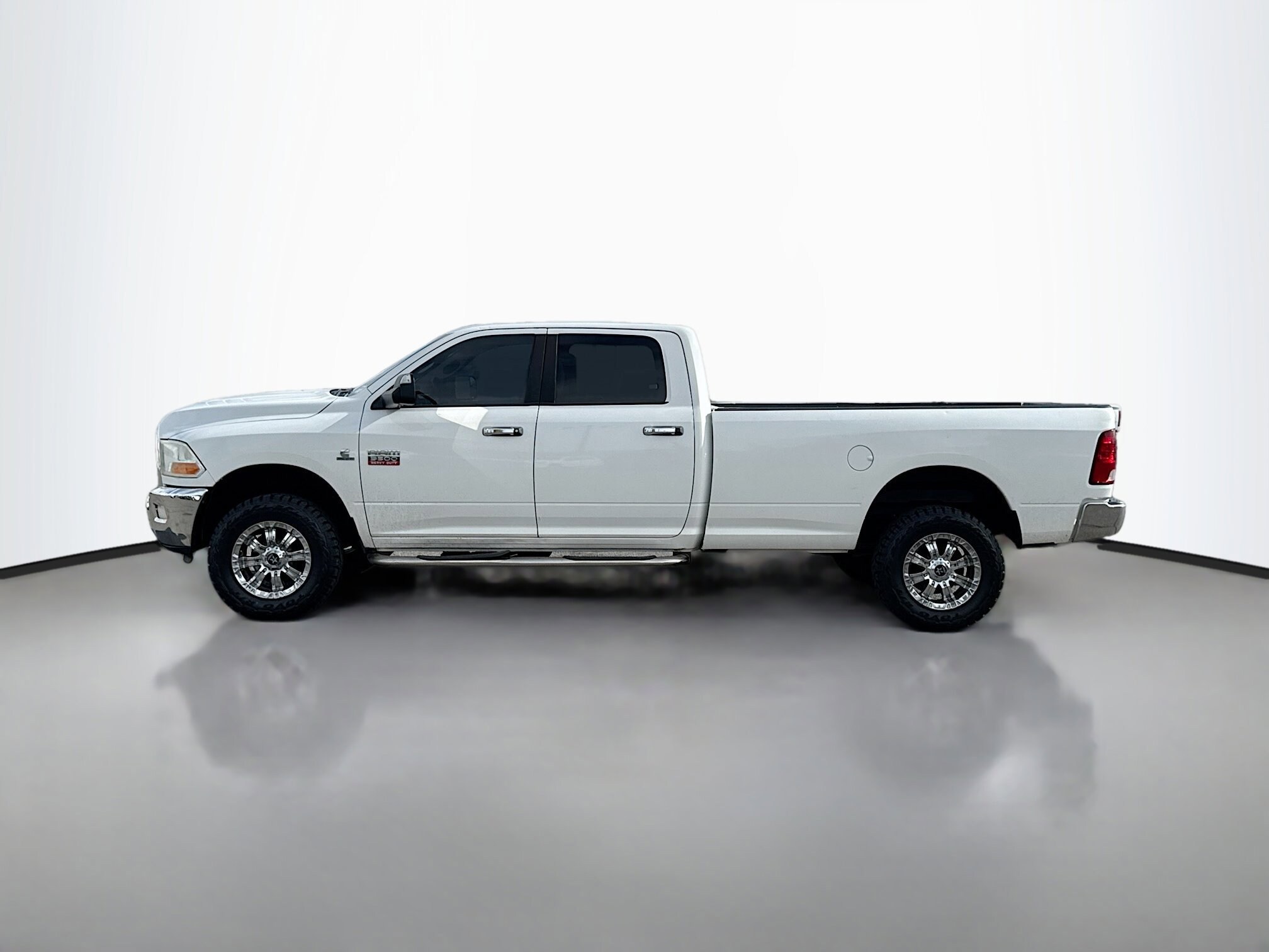 2012 Ram 3500 SLT photo 2