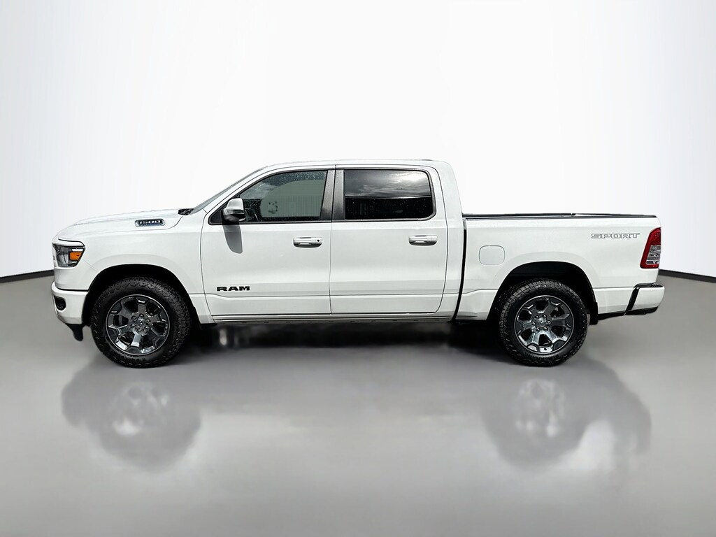 Certified 2022 Ram 1500 Big Horn/Lone Star Crew Cab Pickup