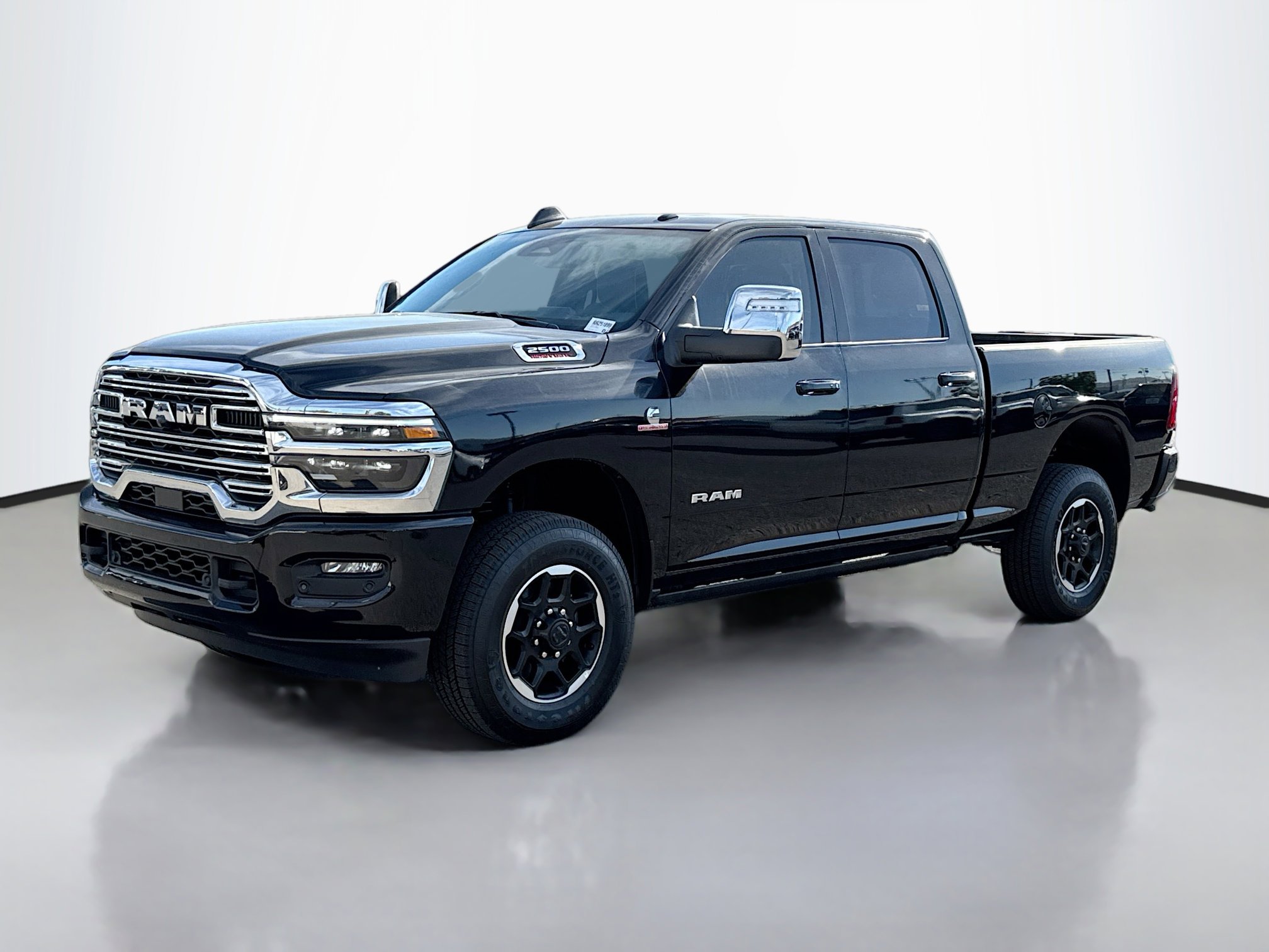 2025 Ram 2500 Laramie photo 3
