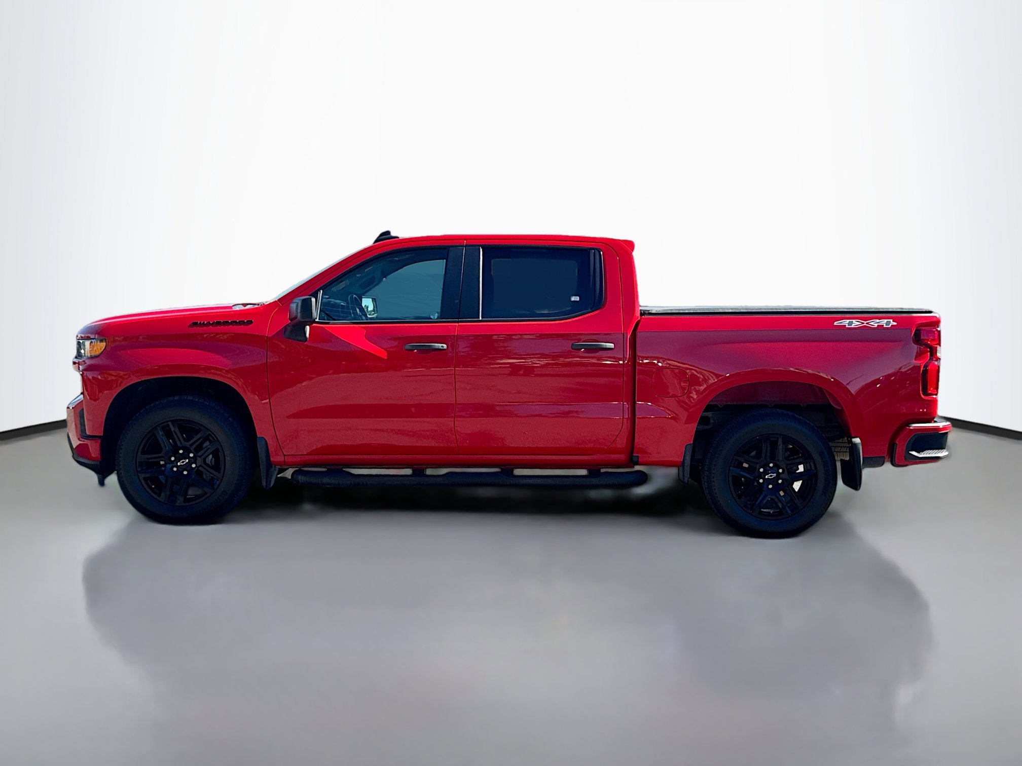 2022 Chevrolet Silverado 1500 Custom photo 3