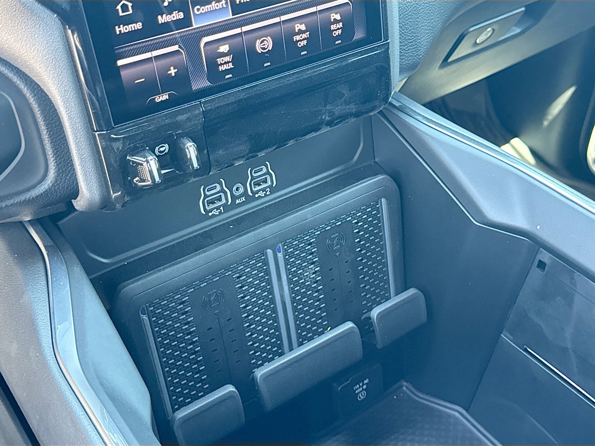 2025 RAM 3500 Laramie - Photo 15