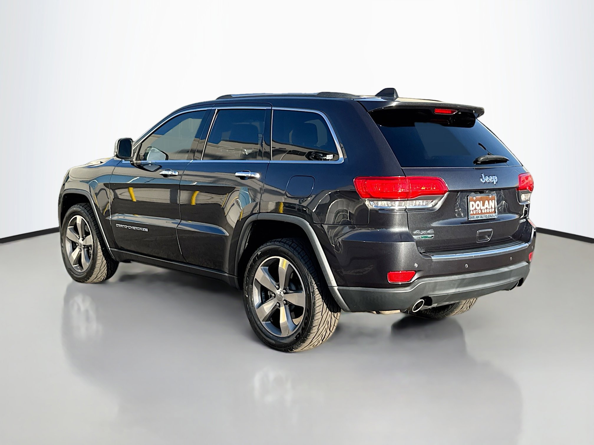 2016 Jeep Grand Cherokee Limited photo 4