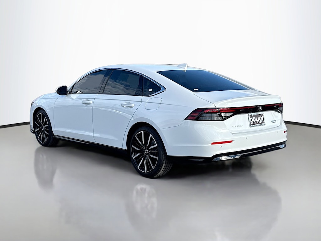 Used 2025 Honda Accord Hybrid Touring 4dr Car