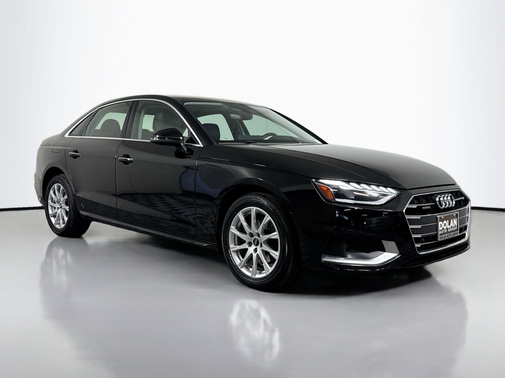 2023 Audi A4 40 TFSI Premium quattro S tronic's photo