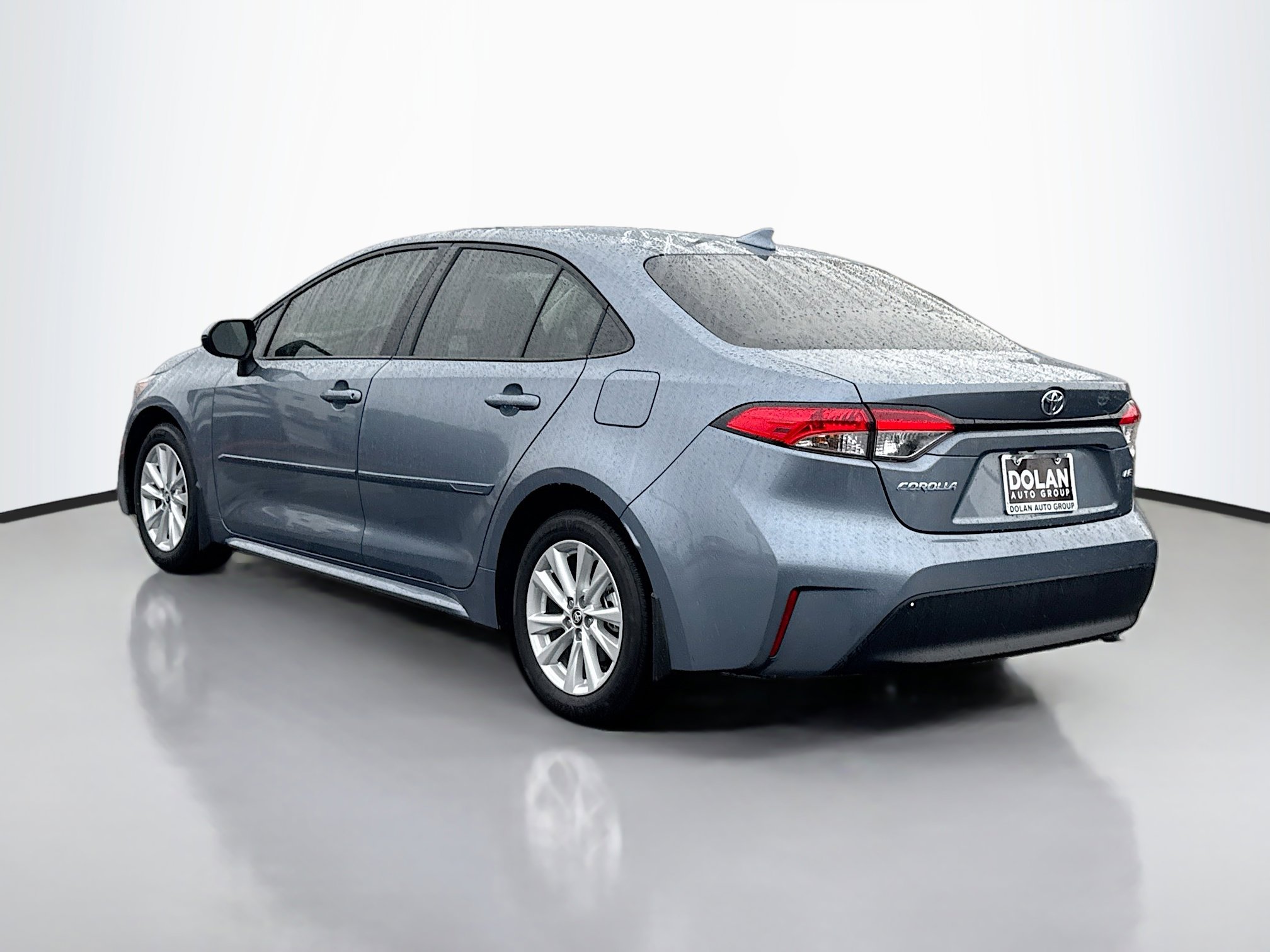 2024 Toyota Corolla LE photo 4