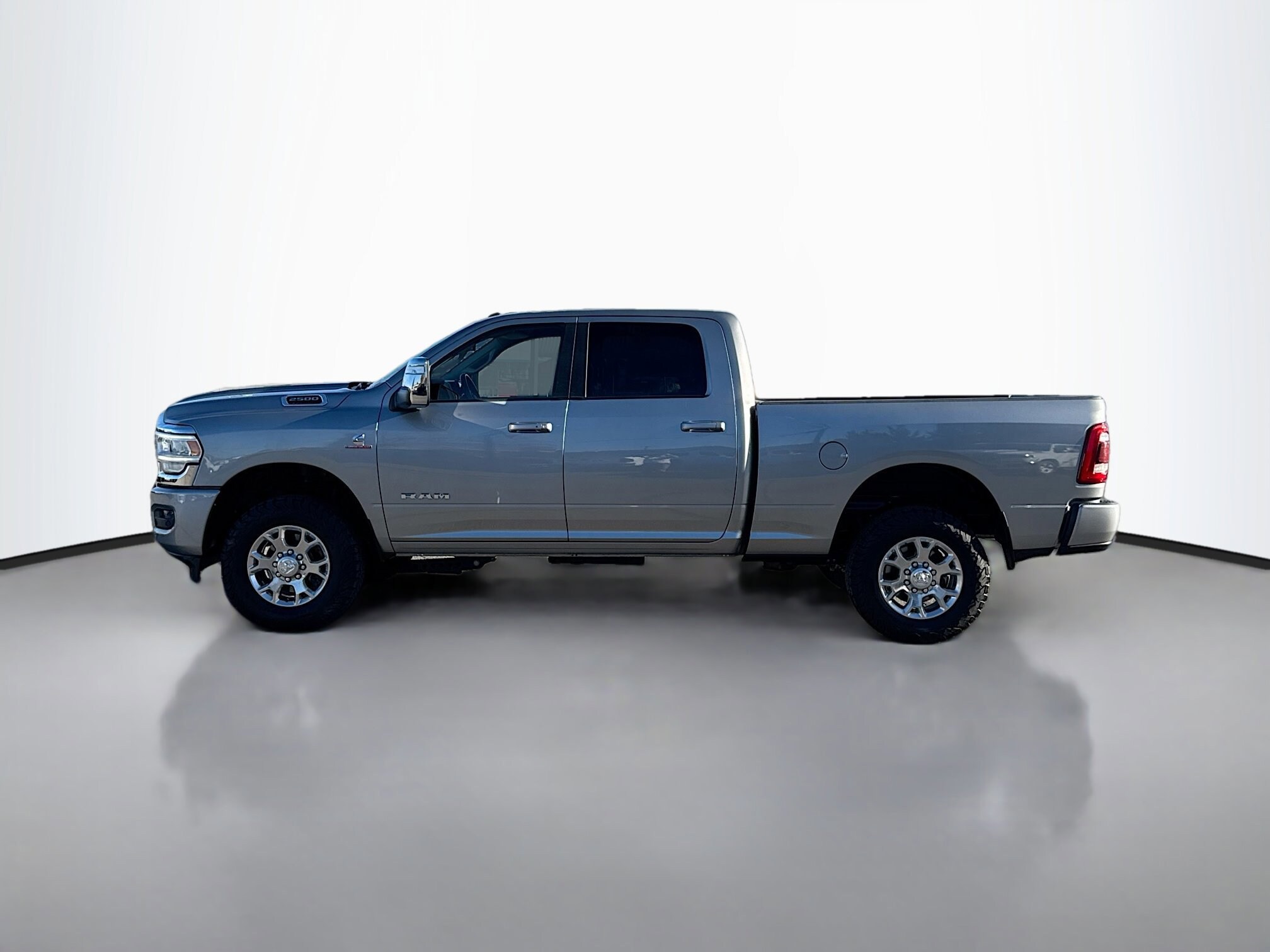 2024 Ram 2500 Laramie photo 2