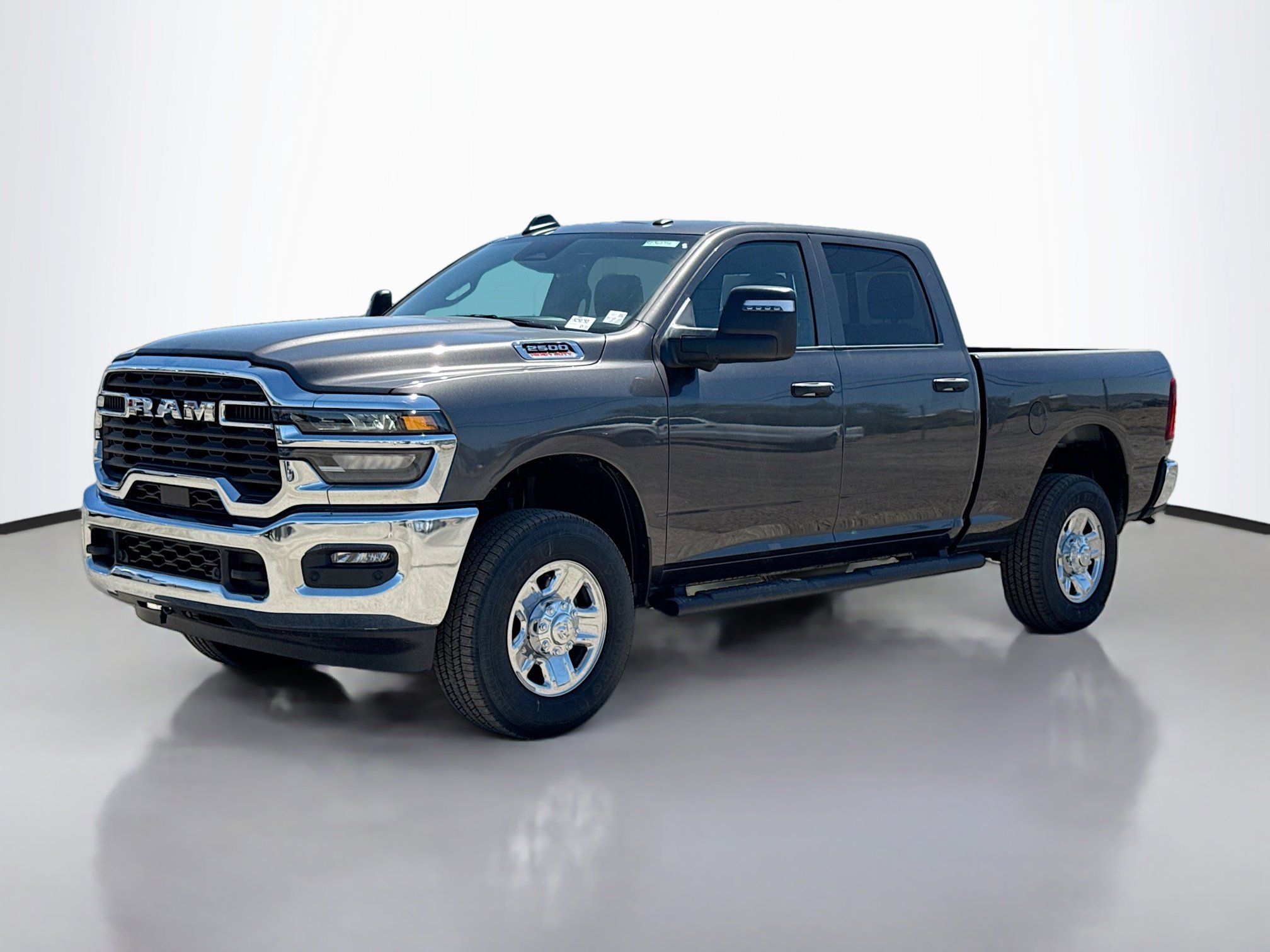 2025 Ram 2500 Tradesman photo 2