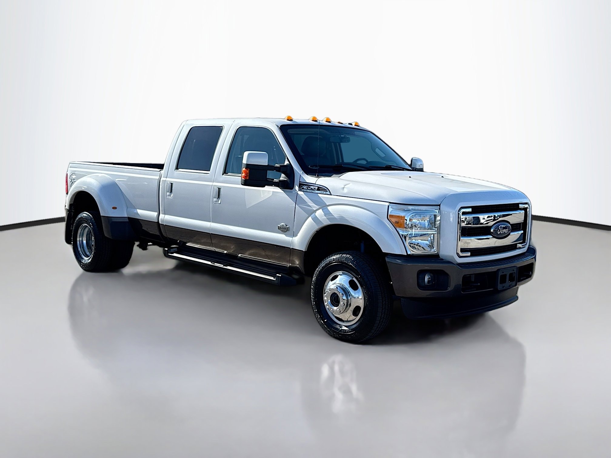 2016 Ford F-350 King Ranch 4x4 Crew Cab 8' Box DRW's photo
