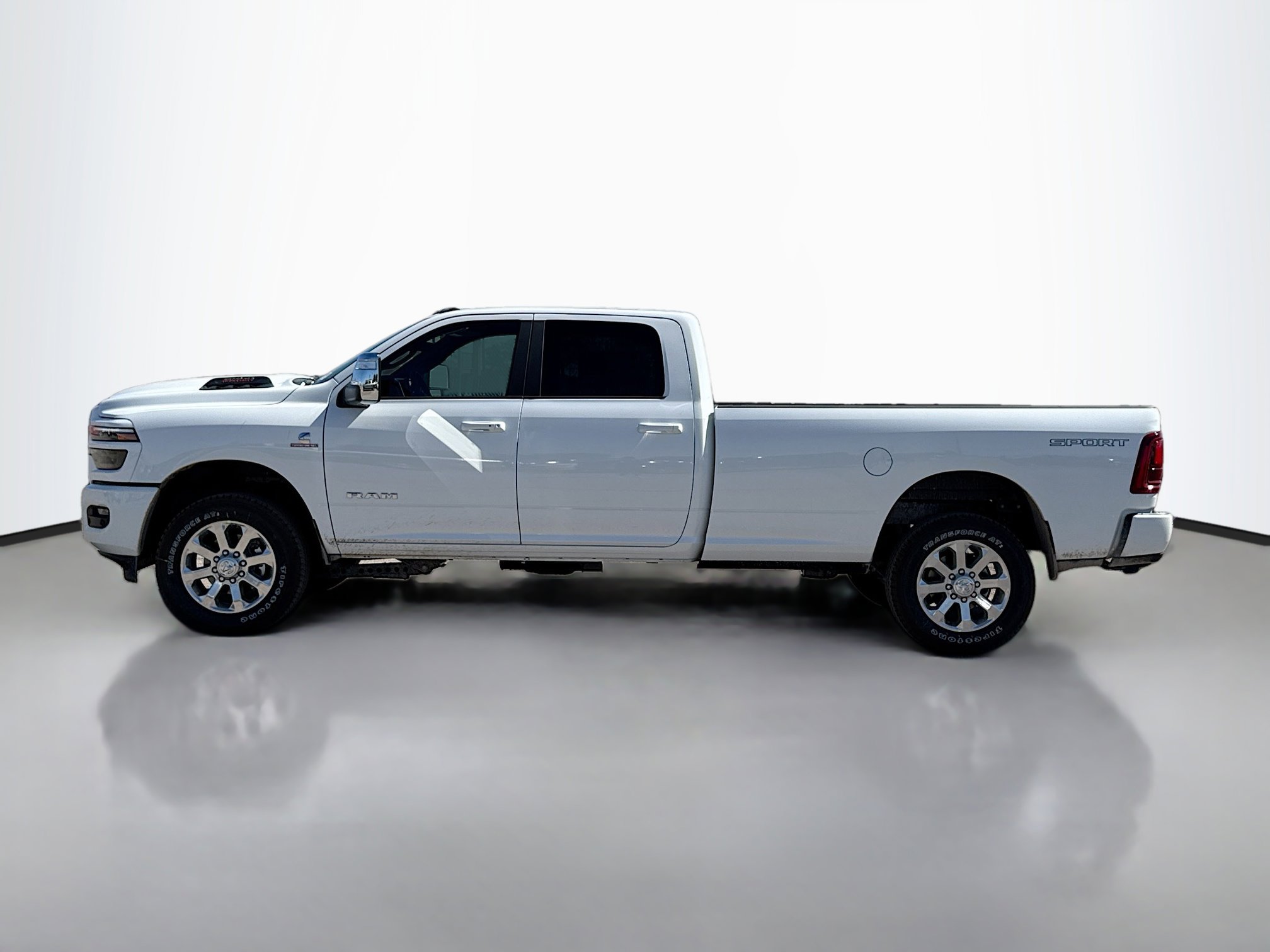 2026 Ram 2500 Laramie photo 3