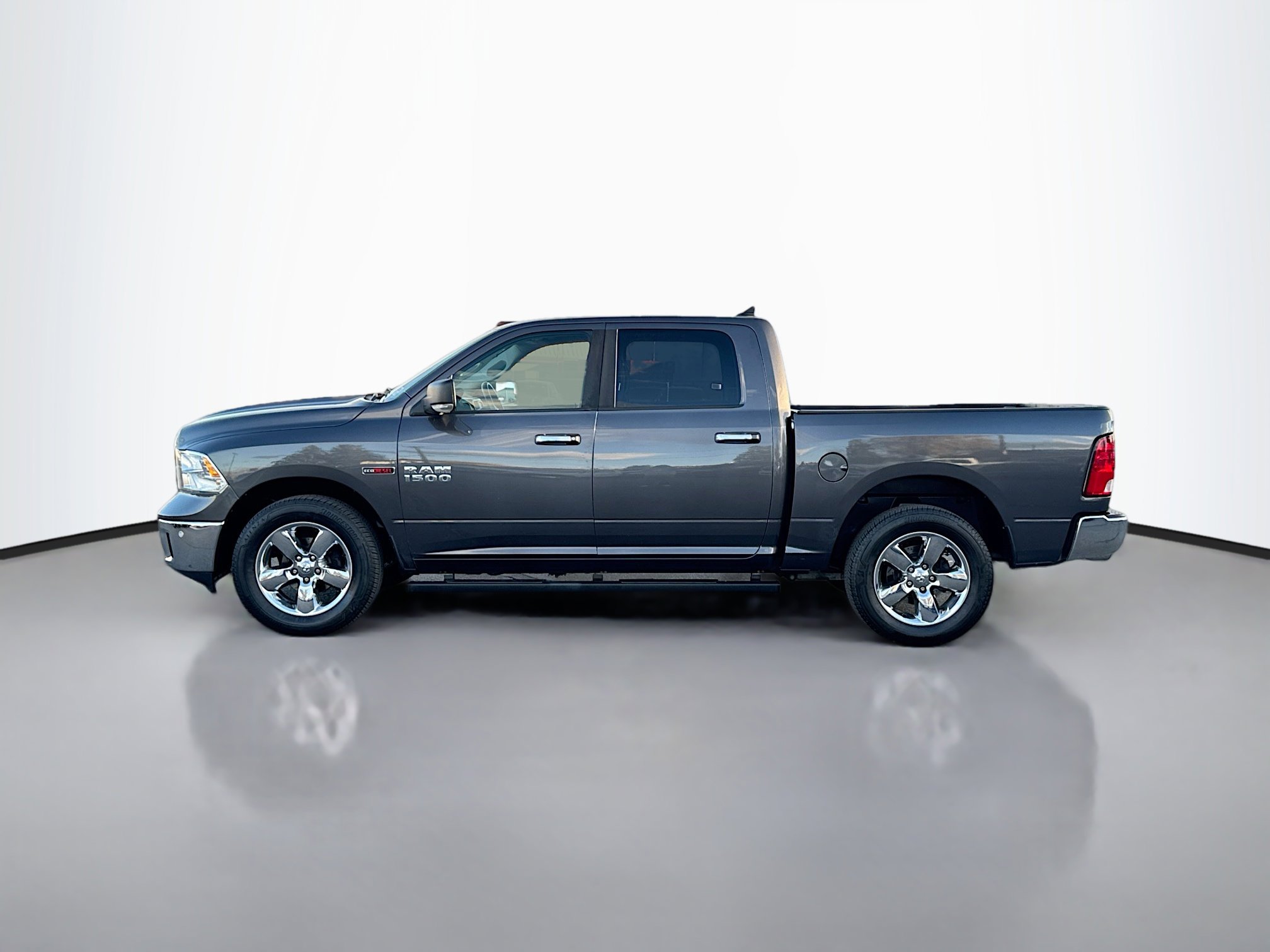 2017 Ram 1500 Big Horn photo 3