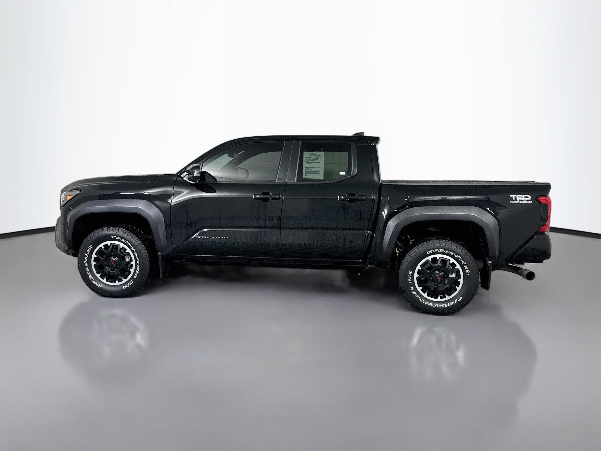 Used 2024 Toyota Tacoma TRD Off Road Crew Cab Pickup