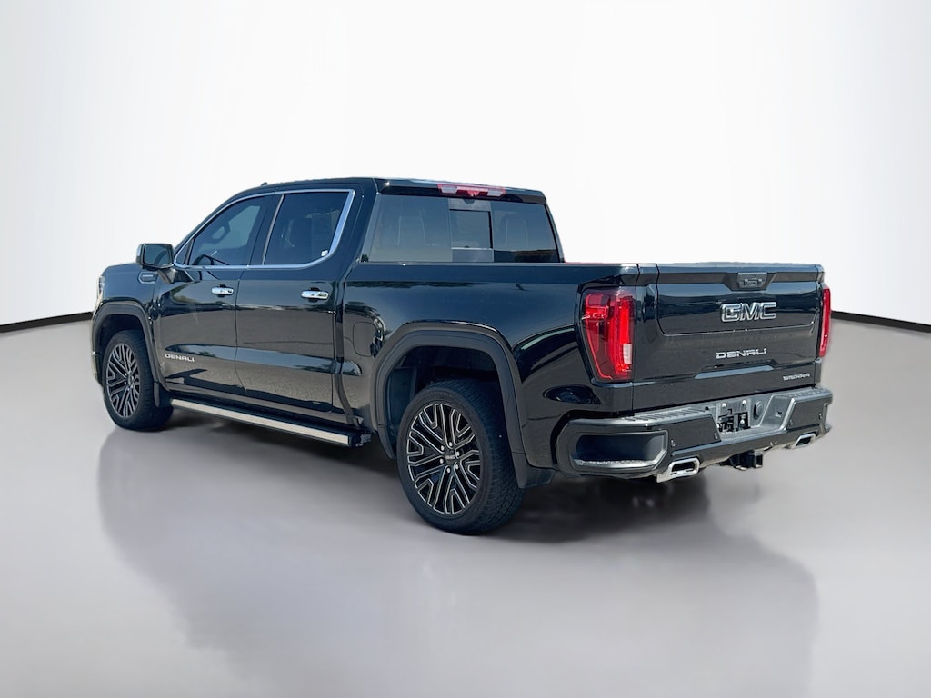Used 2022 GMC Sierra 1500 Denali Ultimate Crew Cab Pickup