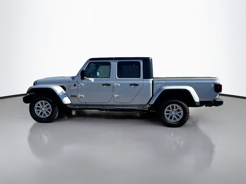 Used 2023 Jeep Gladiator Sport Crew Cab Pickup