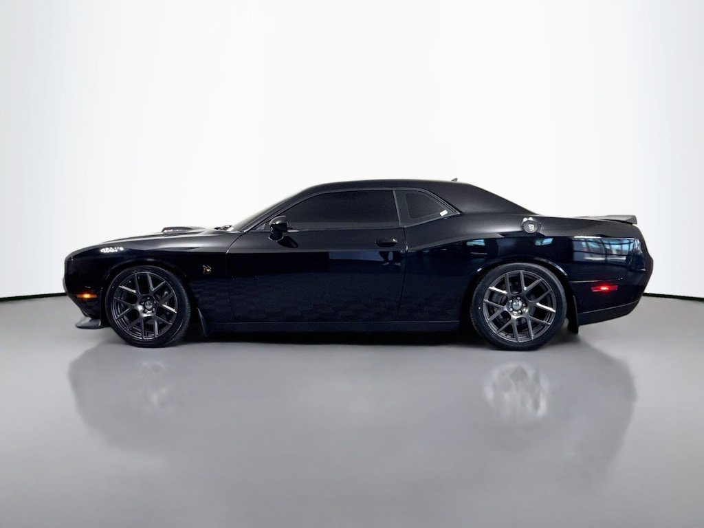 Certified 2016 Dodge Challenger R/T Scat Pack 2dr Car
