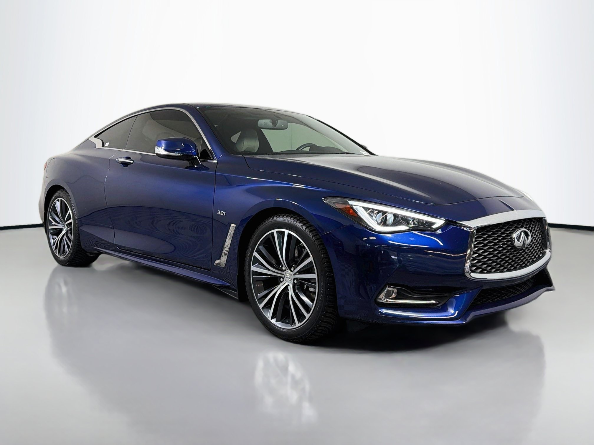 2017 INFINITI Q60