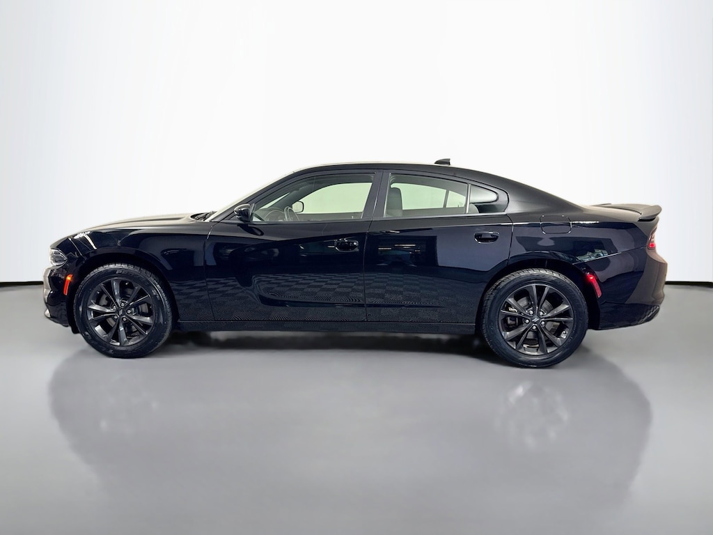 Certified 2022 Dodge Charger SXT 4dr Car
