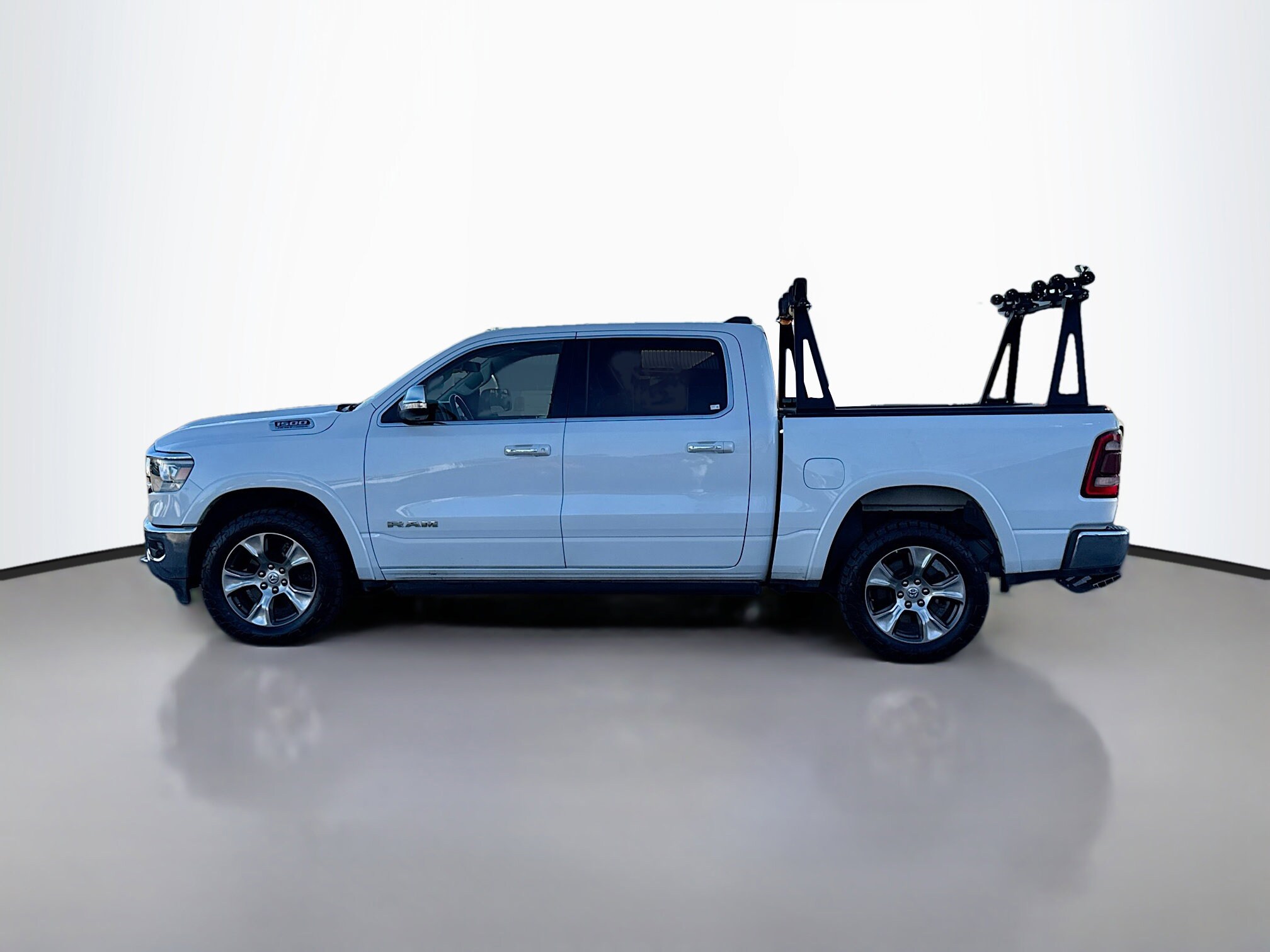 2021 Ram 1500 Laramie photo 3