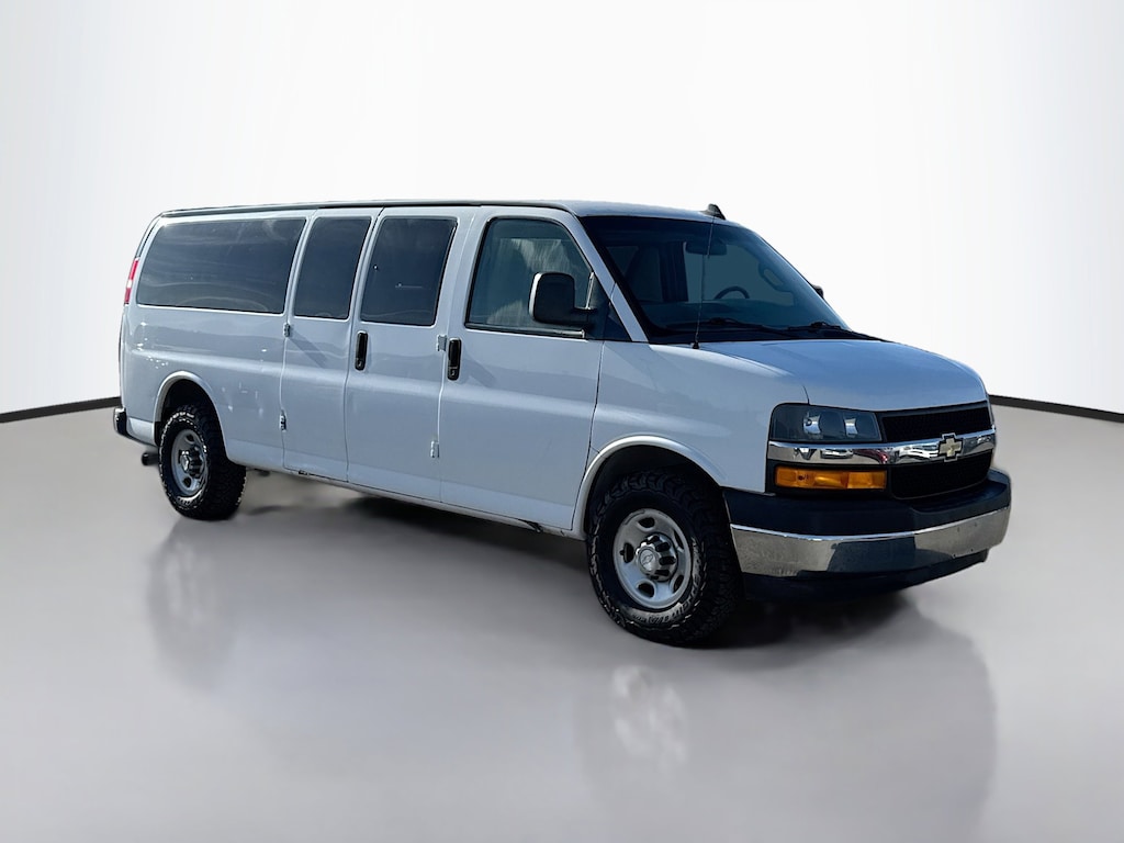 Used 2018 Chevrolet Express 3500 LT Full-size Passenger Van
