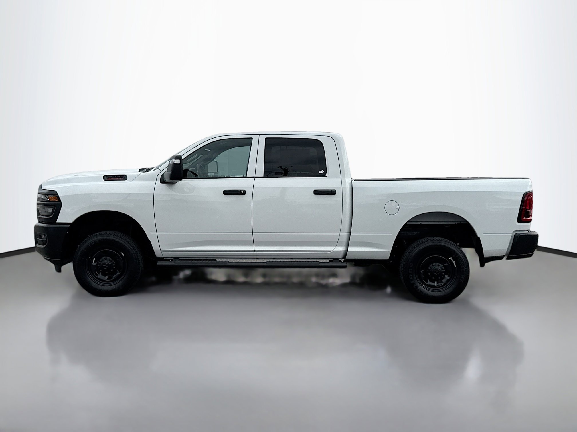 2025 Ram 2500 Tradesman photo 3