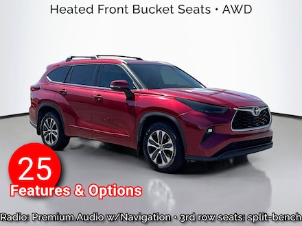 2021 Toyota Highlander XLE Sport Utility