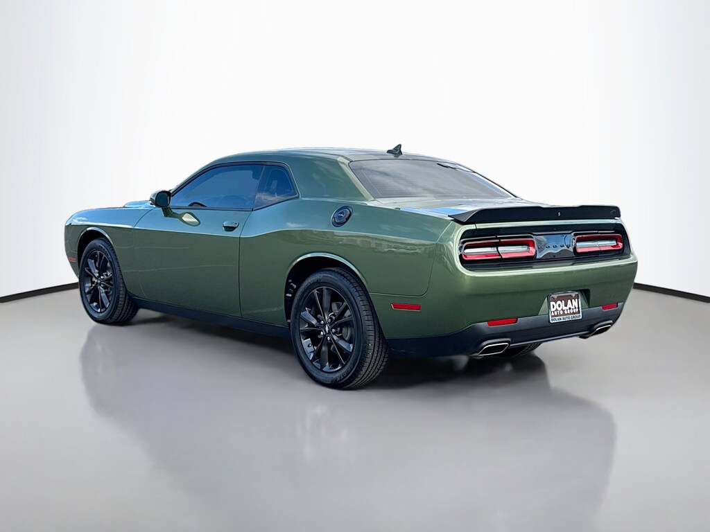 Used 2022 Dodge Challenger SXT 2dr Car