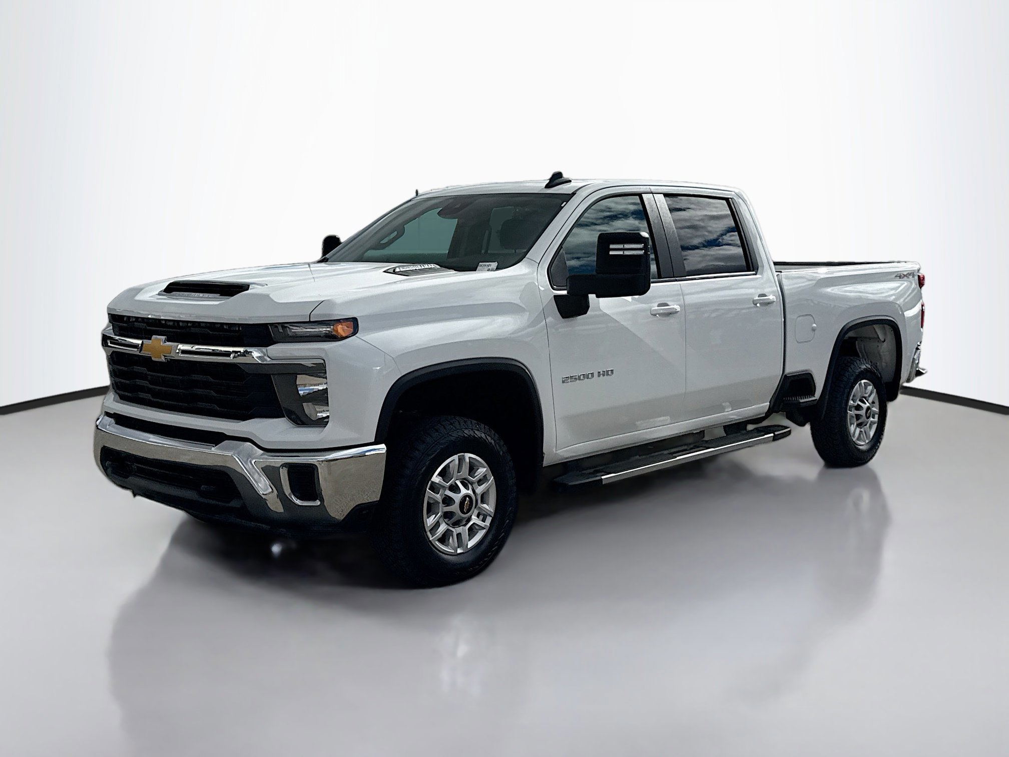 2024 Chevrolet Silverado 2500HD LT photo 4
