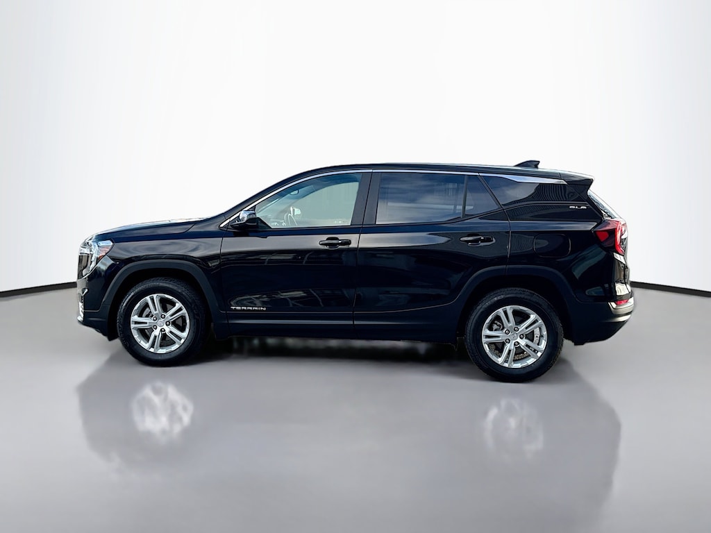 Used 2024 GMC Terrain SLE Sport Utility