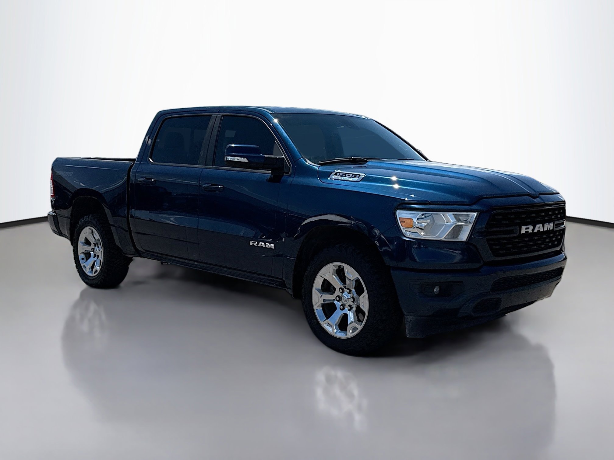 2022 RAM 1500 Big Horn/Lone Star 4x4 Crew Cab 5'7's photo