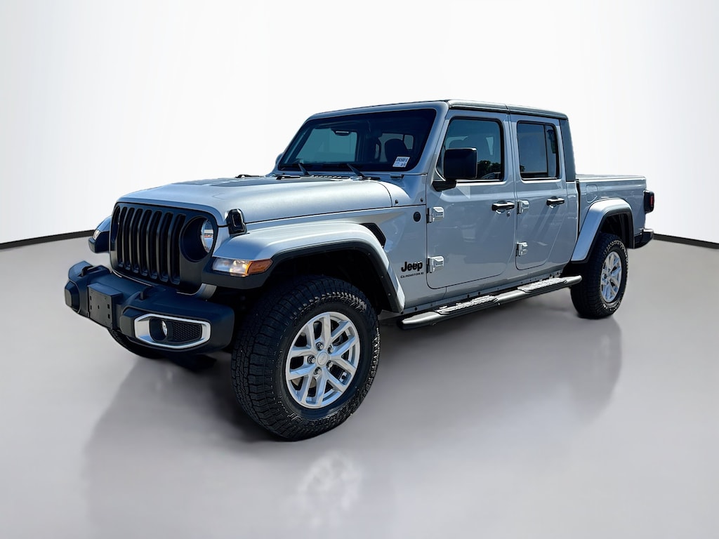 Used 2023 Jeep Gladiator Sport Crew Cab Pickup