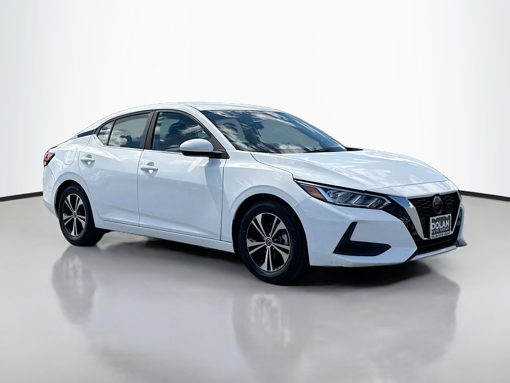 2023 Nissan Sentra SV CVT's photo