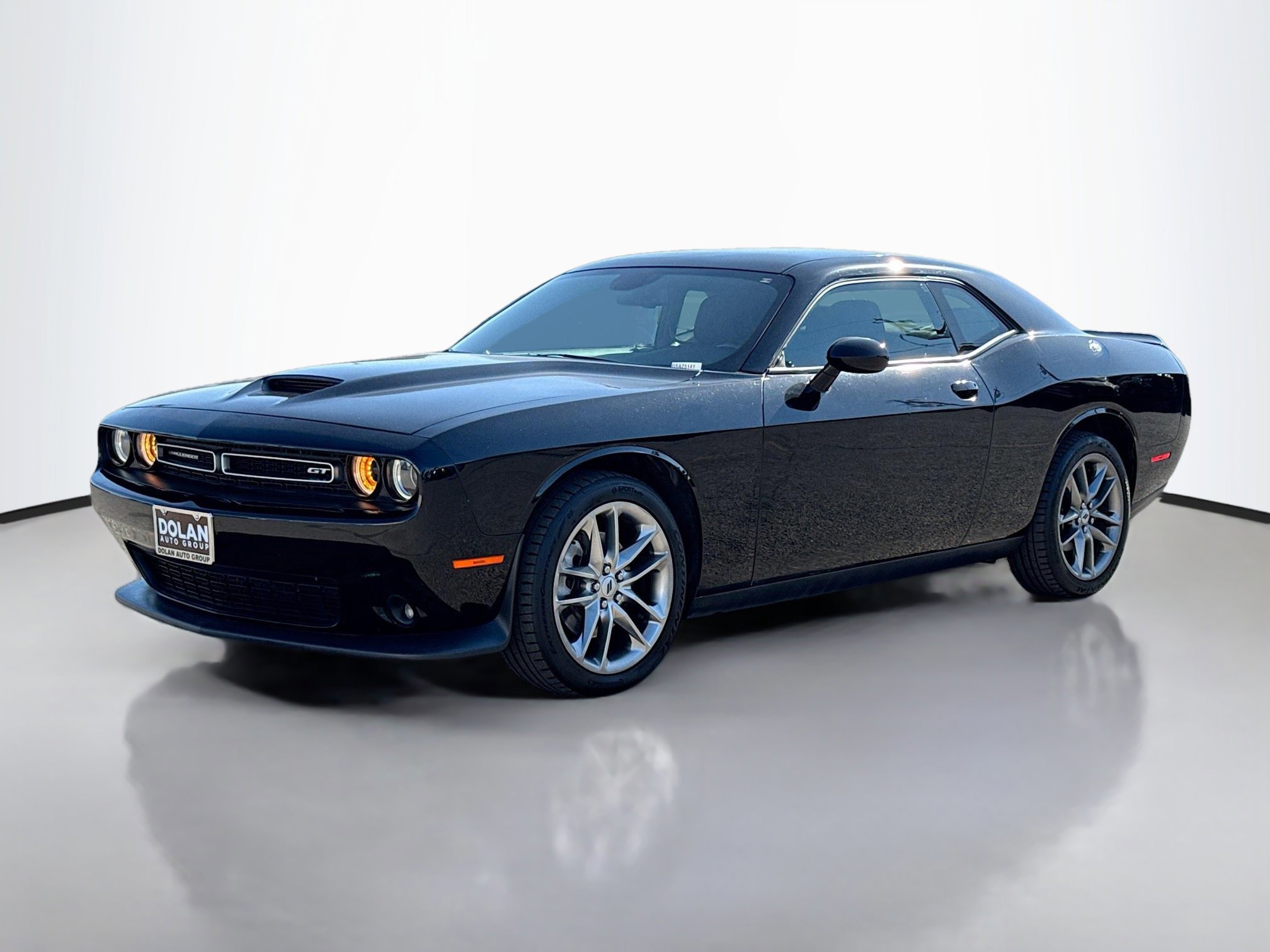 2021 Dodge Challenger GT photo 4