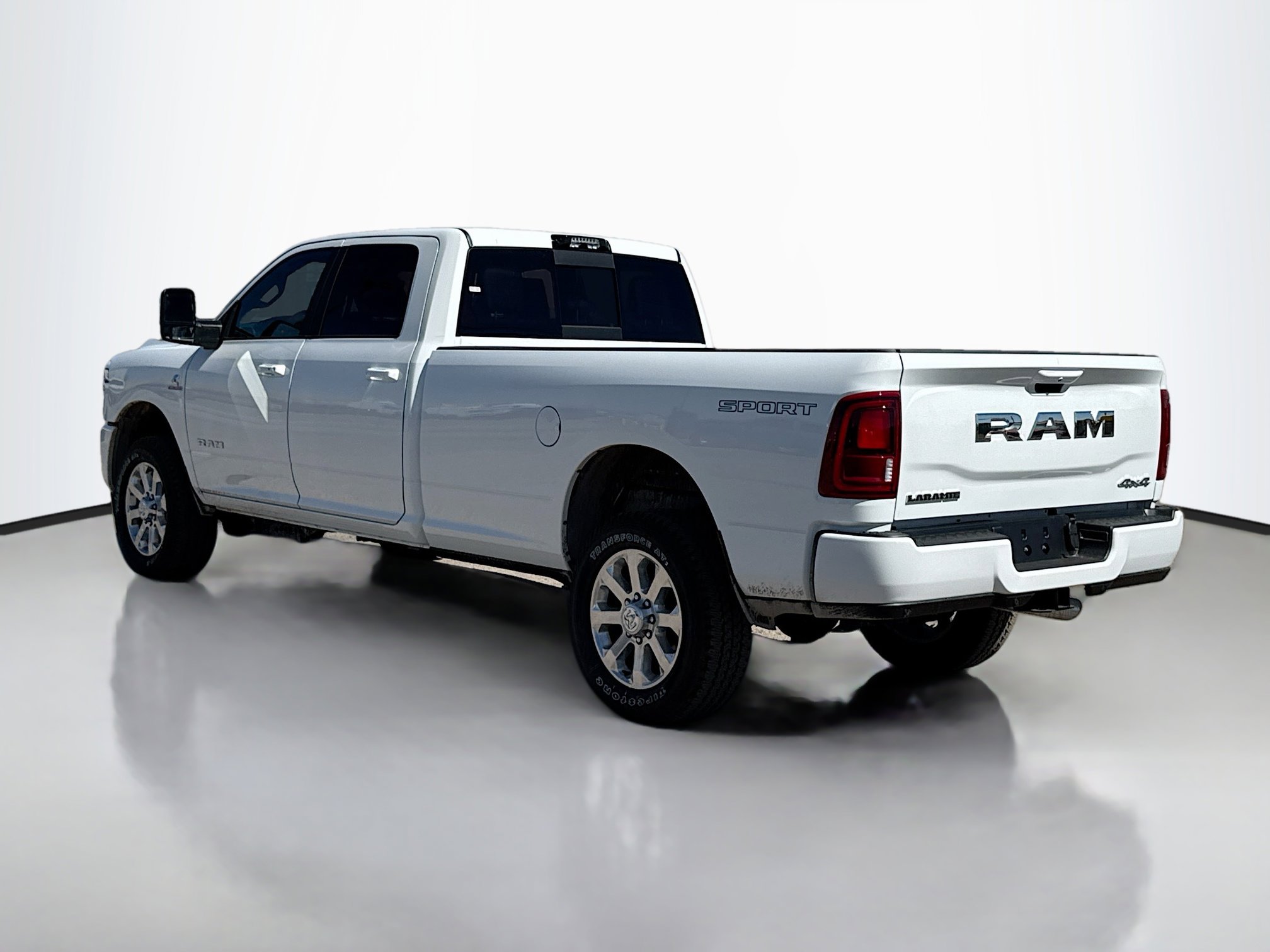 2026 Ram 2500 Laramie photo 4