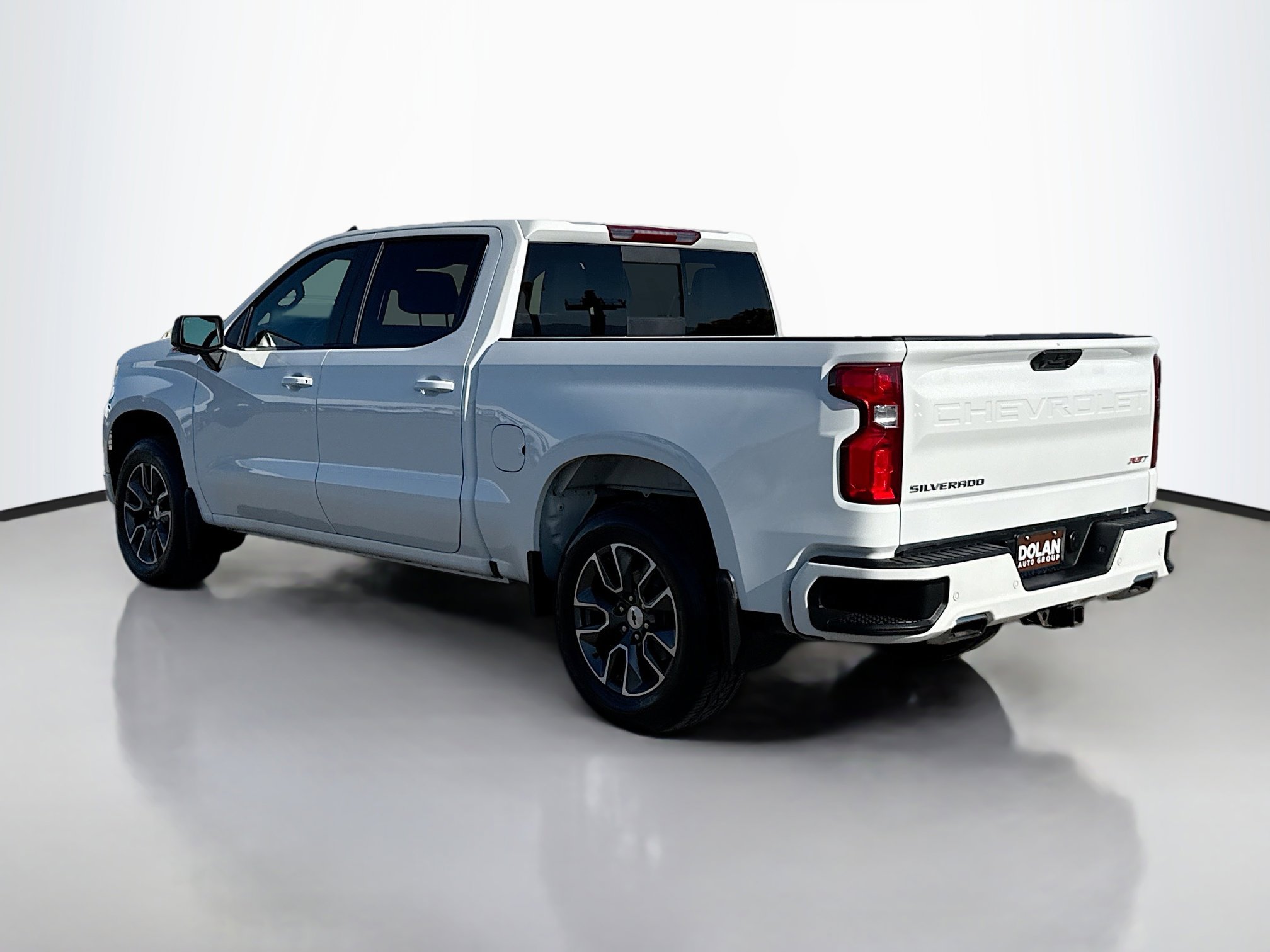 2022 Chevrolet Silverado 1500 RST photo 4