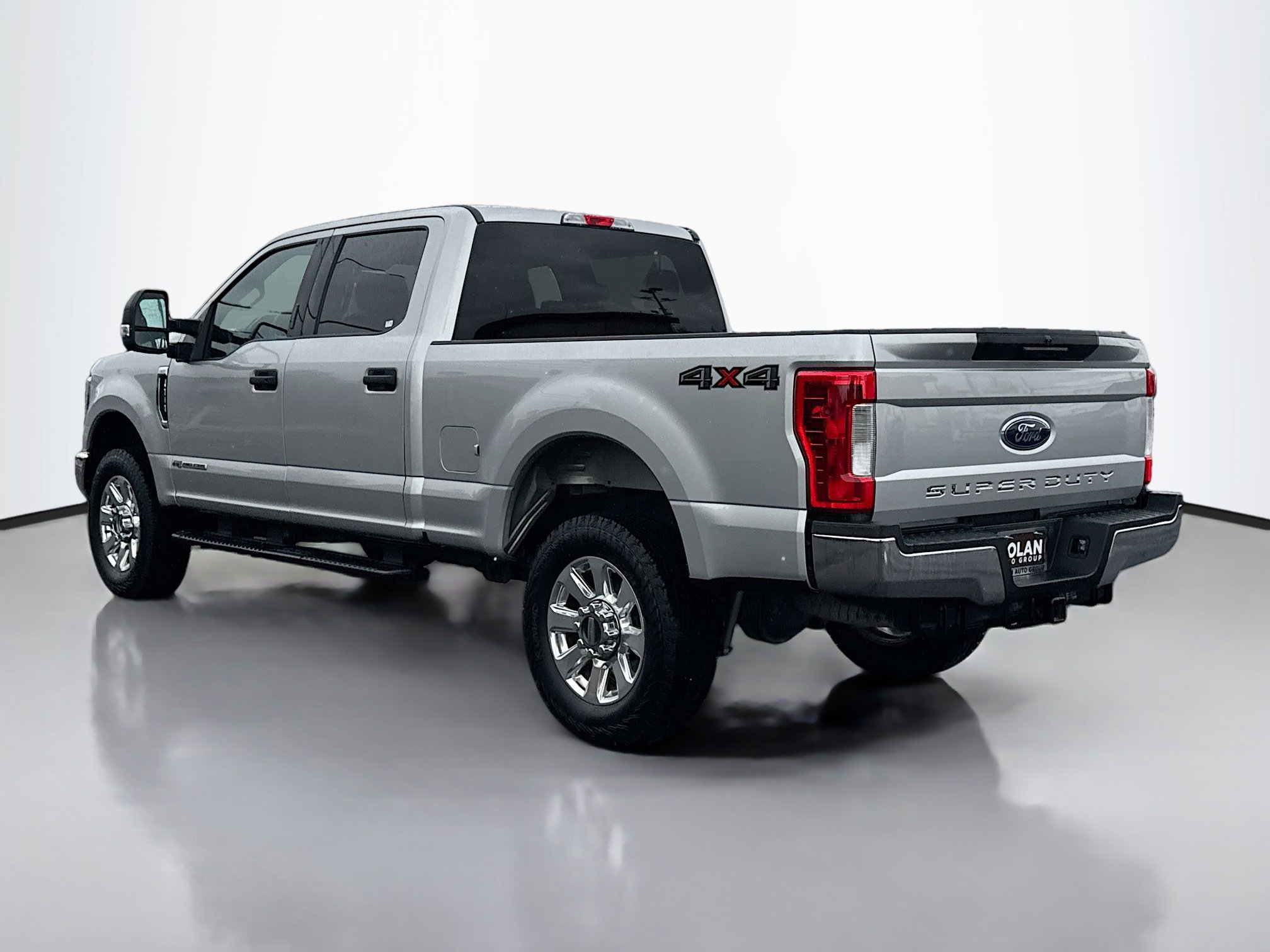 2019 Ford F-250 XLT photo 3