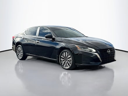 2023 Nissan Altima 2.5 SV 4dr Car