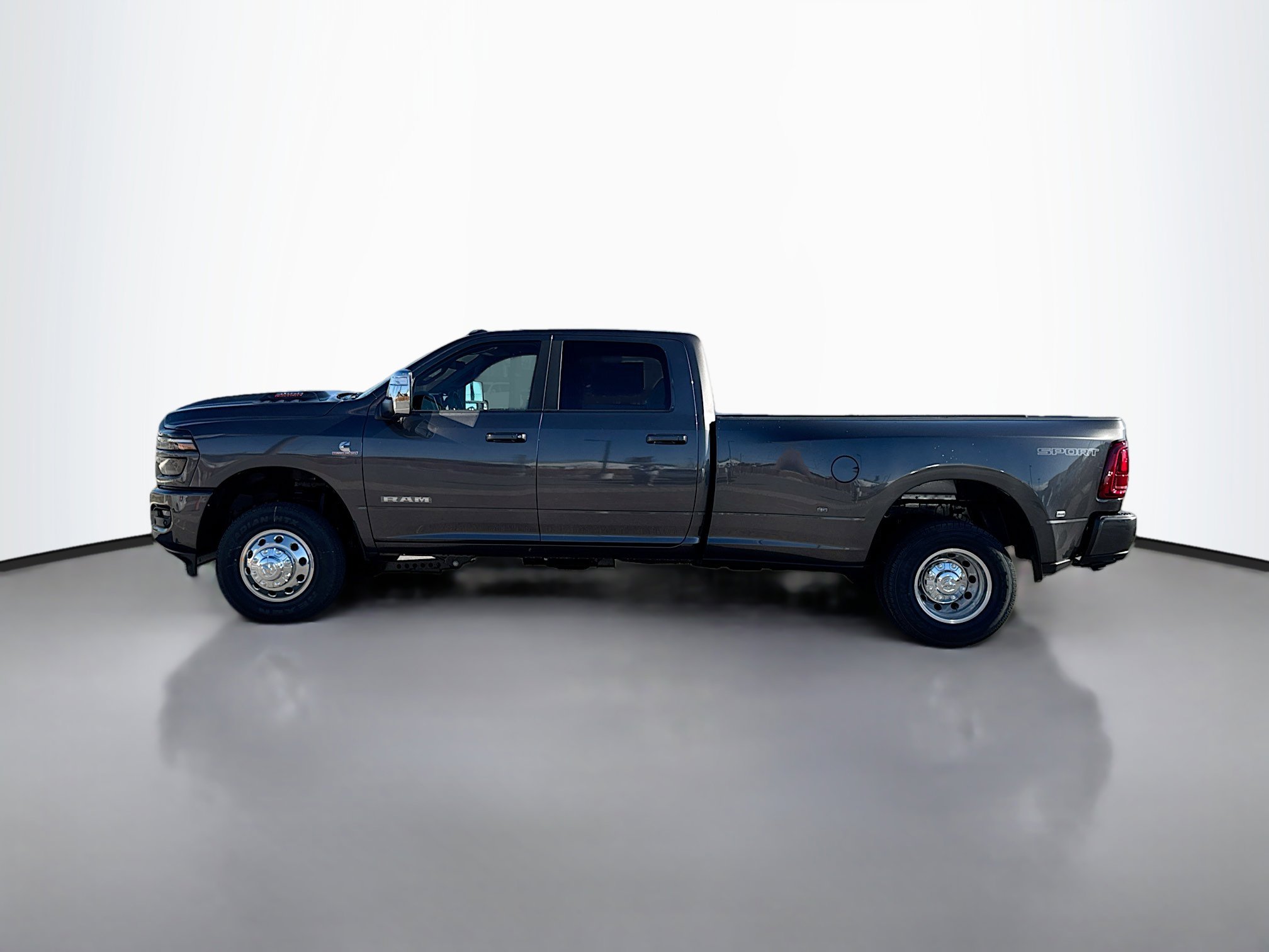2026 Ram 3500 Laramie photo 3