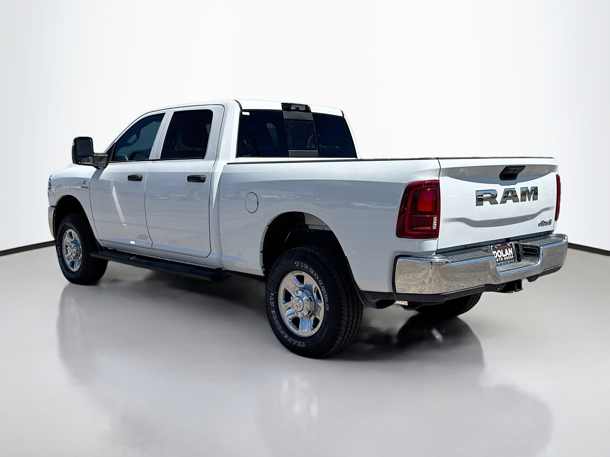 2025 RAM 2500 Tradesman - Photo 8