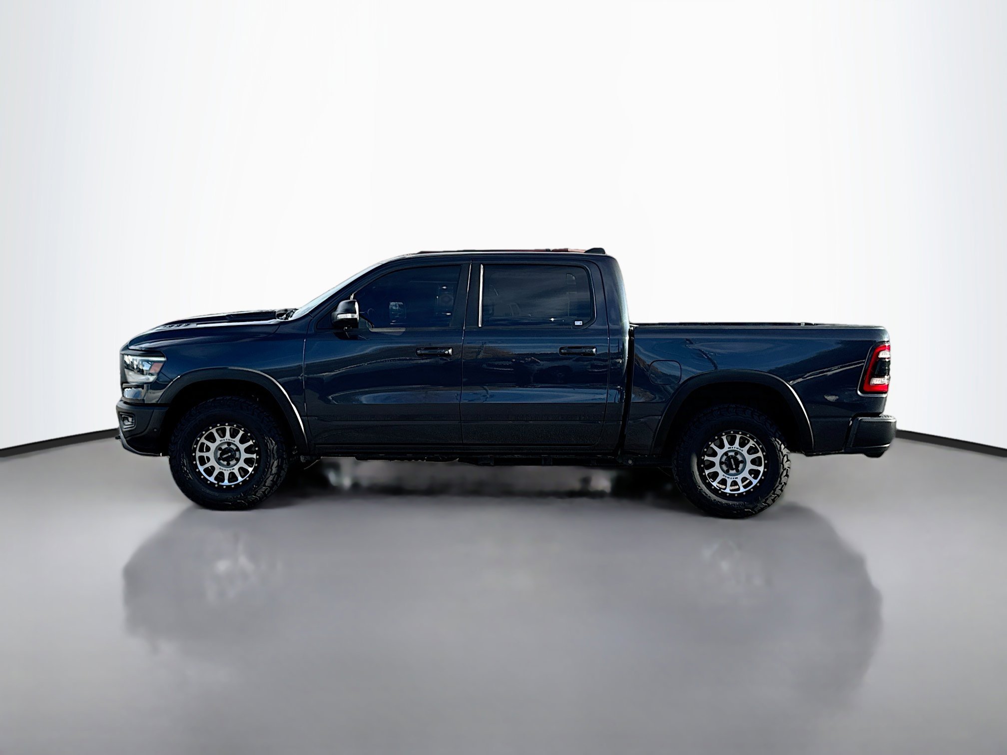 2020 Ram 1500 Rebel photo 3