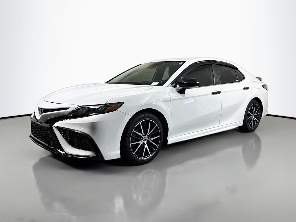 Used 2022 Toyota Camry SE 4dr Car