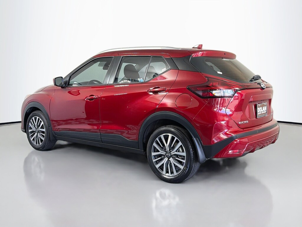 Used 2024 Nissan Kicks SV Sport Utility