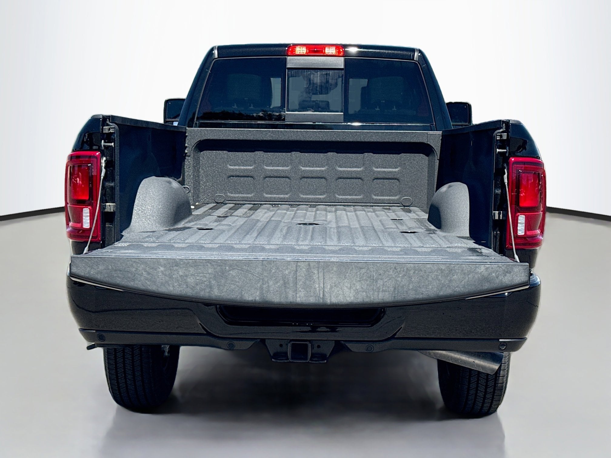 2025 RAM 3500 Laramie - Photo 20