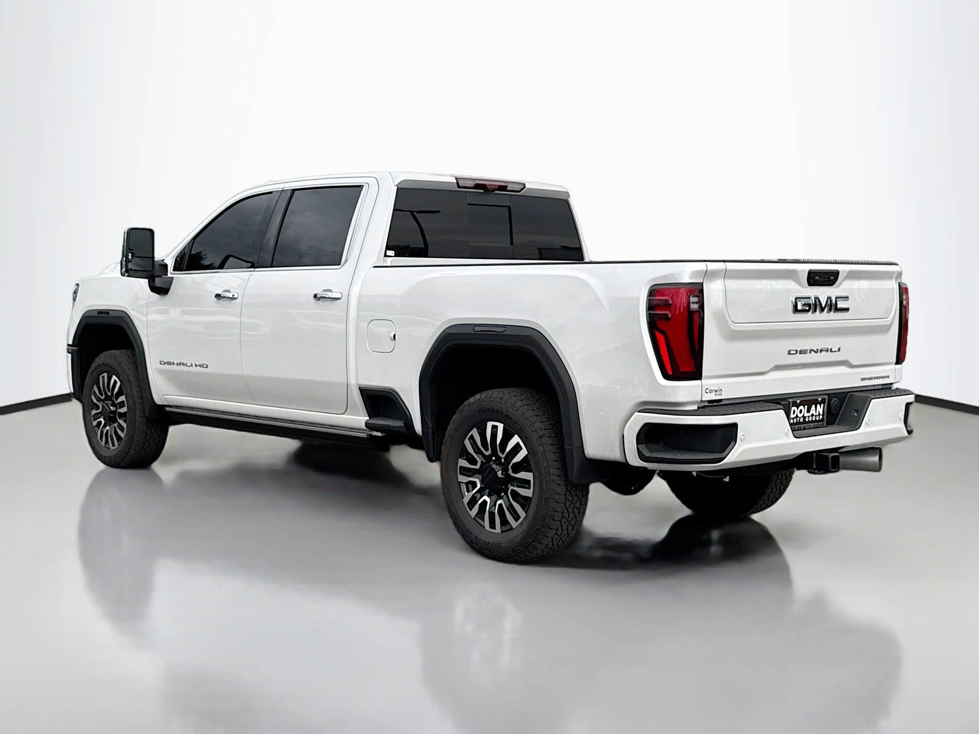 2024 Gmc Sierra 2500 HD Denali Ultimate photo 2